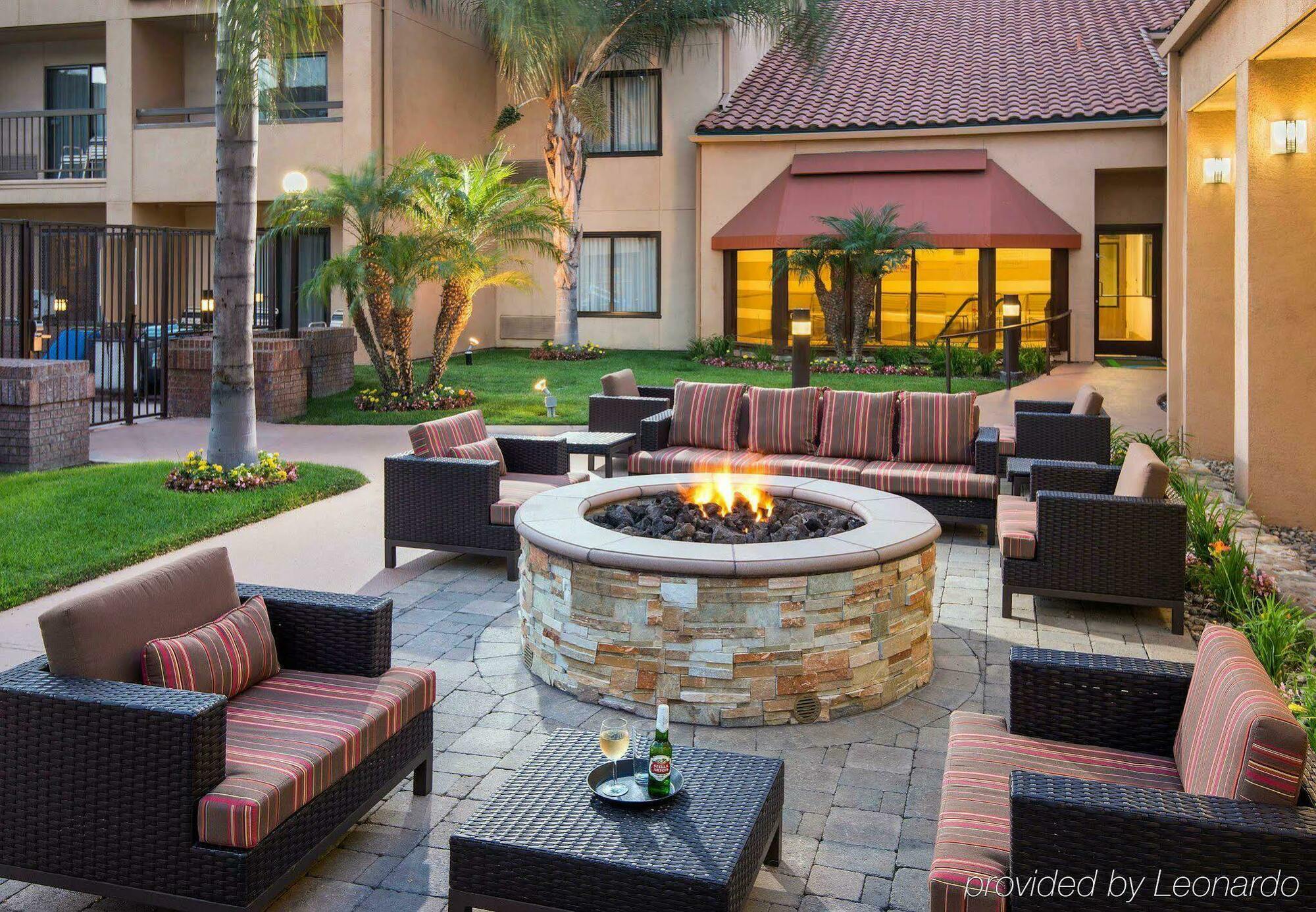 Courtyard Anaheim Buena Park Exterior foto